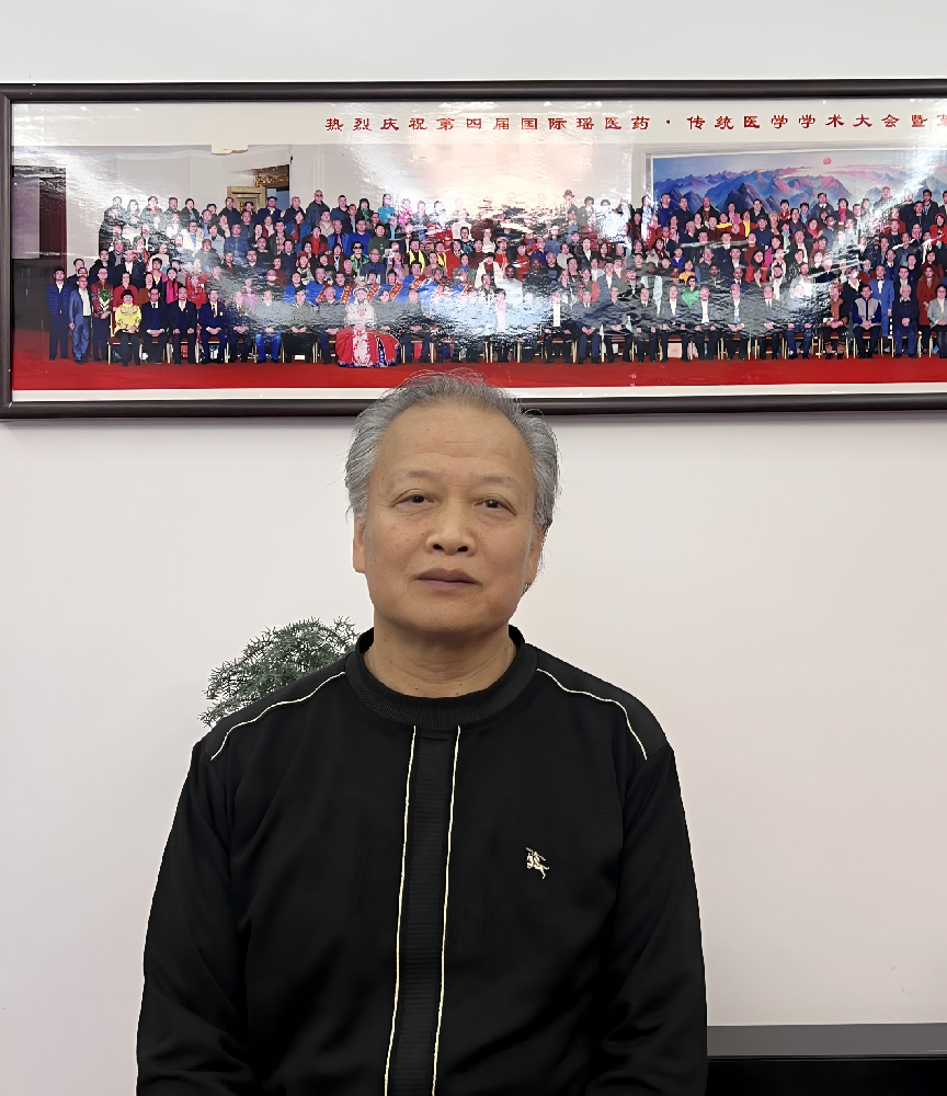 周德坚